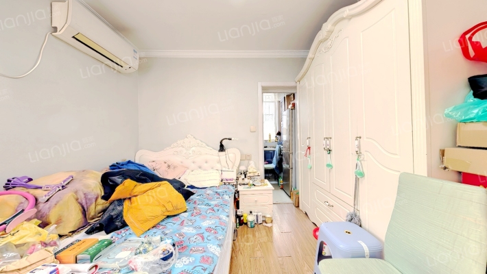 鞍山四村第三小区二手房实景图