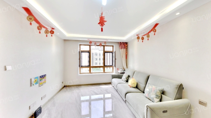 嘉惠美院二手房实景图