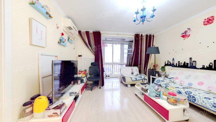 橙色年代二手房实景图