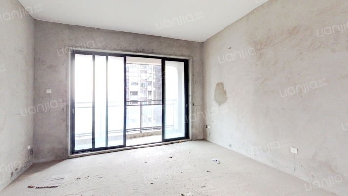 新里城西城道二手房实景图