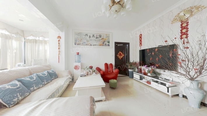 雅宝新城英伦世家(三区)二手房实景图