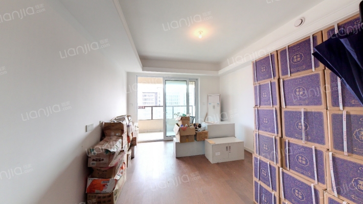 万科尊鹏雲著二手房实景图