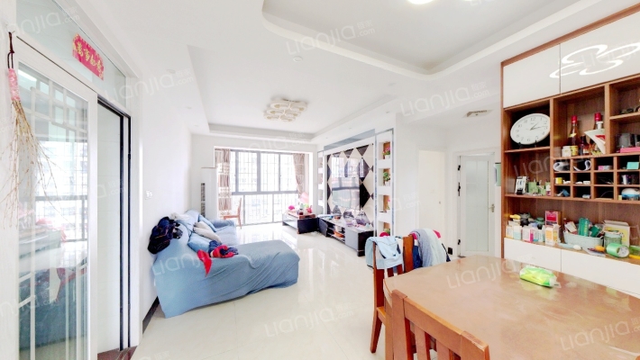 特房银溪春墅二手房实景图