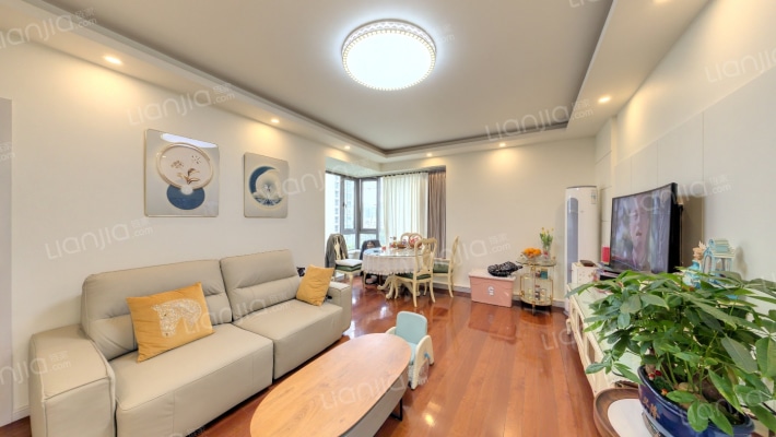 和源名邸二手房实景图