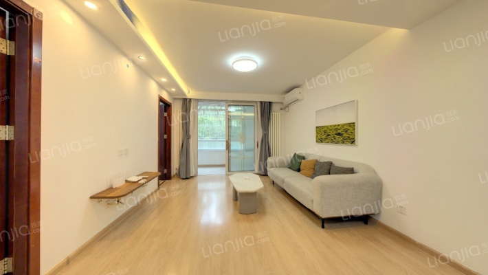 国典华园二手房实景图