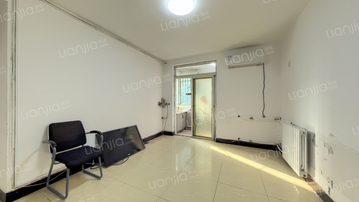 光华人造毛皮厂住宅小区二手房实景图