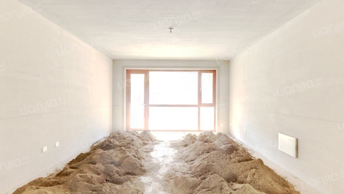 伟峰东域D区二手房实景图