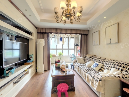 整租·绿地城 3室1厅 南