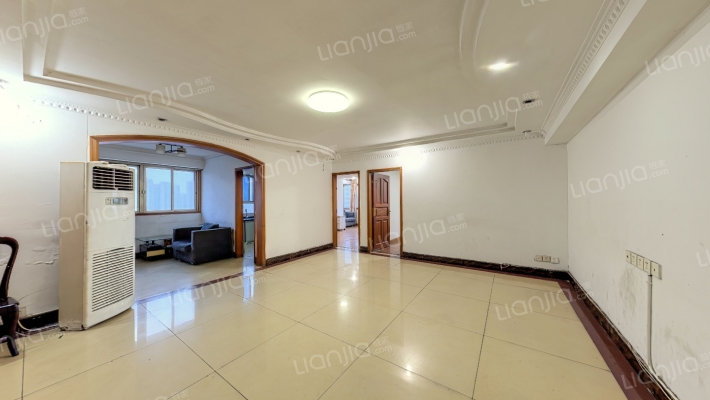 银都大厦二手房实景图