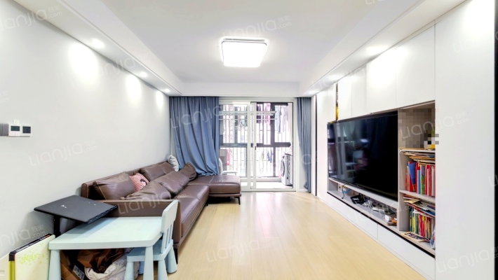 爱博二村二手房实景图