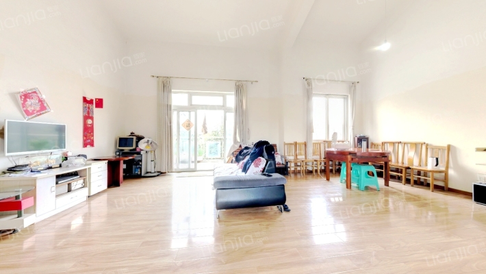 七彩花都A区二手房实景图