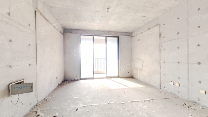 龙记观澜国际二手房实景图