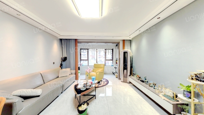 碧桂园听湖二手房实景图