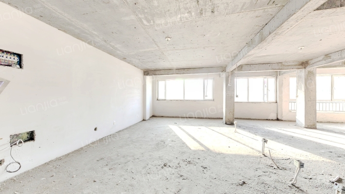 新城花苑二手房实景图