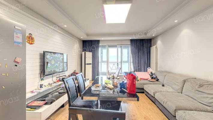 升龙凤凰城B区二手房实景图