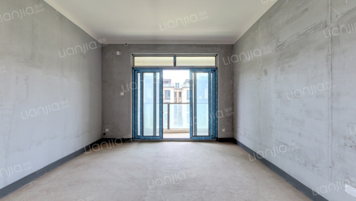 保亿湖山鹿鸣二期二手房实景图