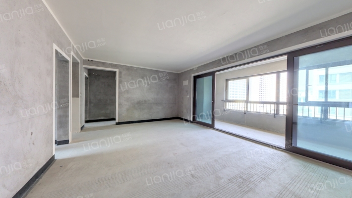 新城朗隽大都会隽誉二手房实景图