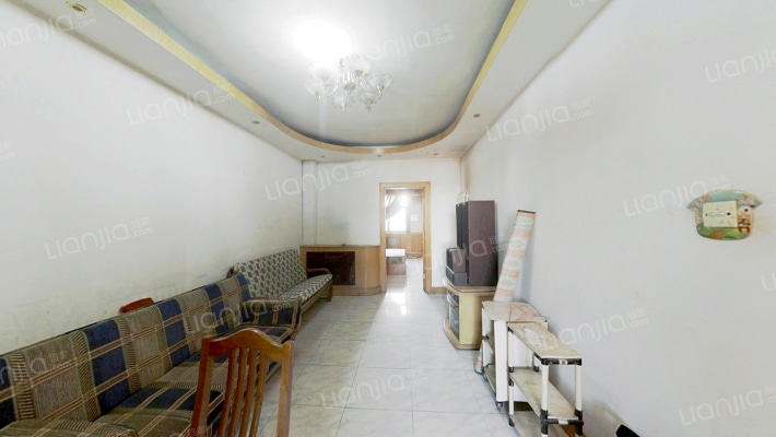 治国里二手房实景图