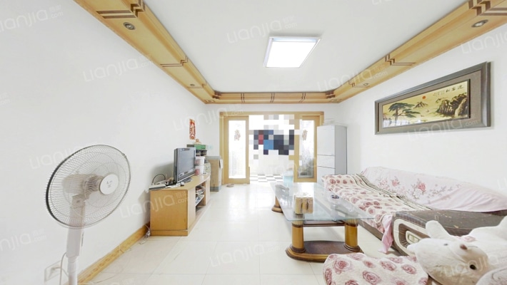 震川东路二手房实景图
