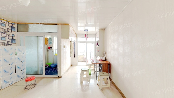 内饰件小区二手房实景图