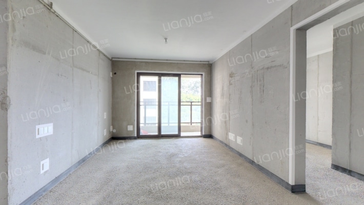 金地名著二手房实景图