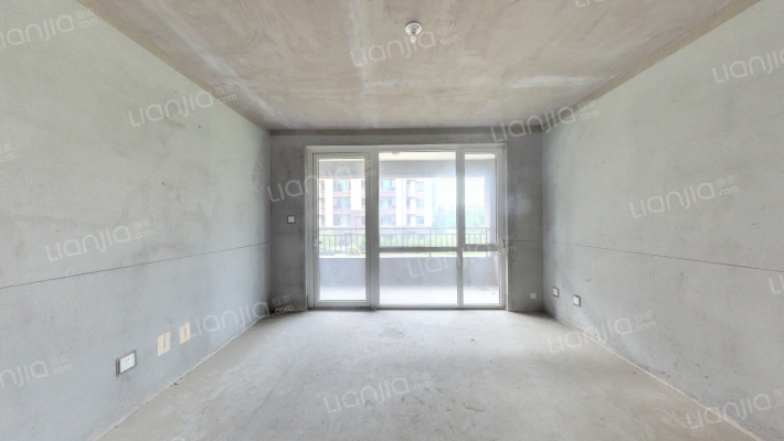 御园新城二手房实景图