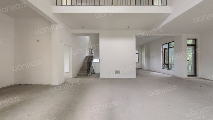 中航云岭二期二手房实景图