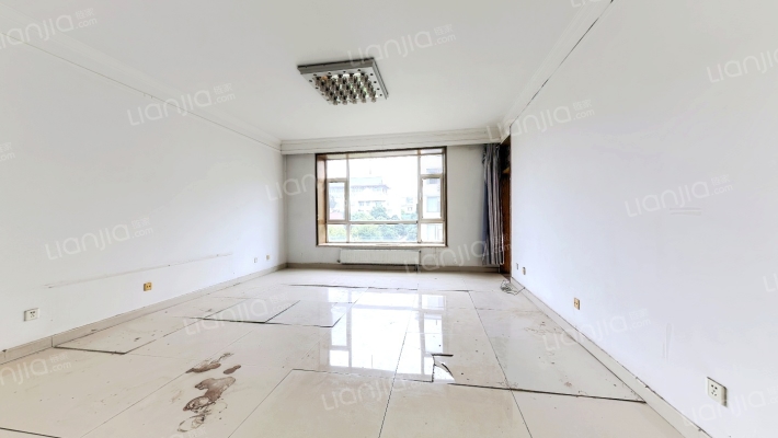 泛美花园二手房实景图