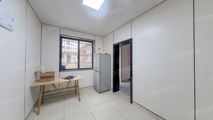 迎宾路39号二手房实景图