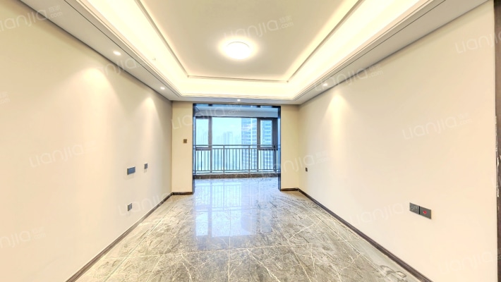 绿地麓云国际一期二手房实景图