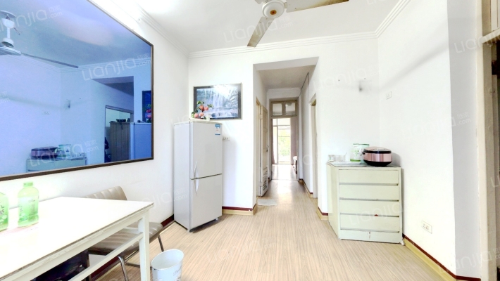 文正街73号院二手房实景图