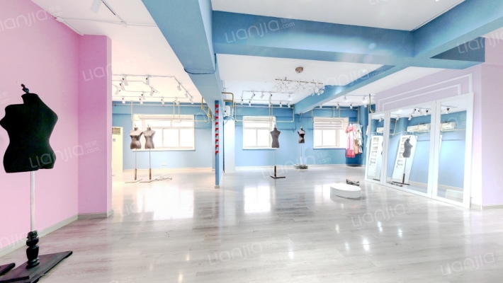 悦泰利贞大厦二手房实景图