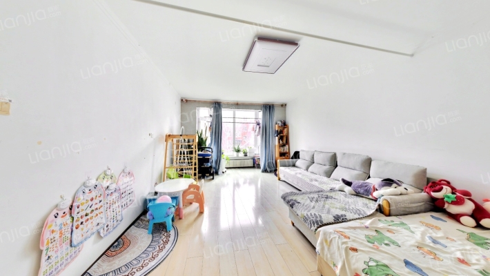 一汽54A2街区二手房实景图