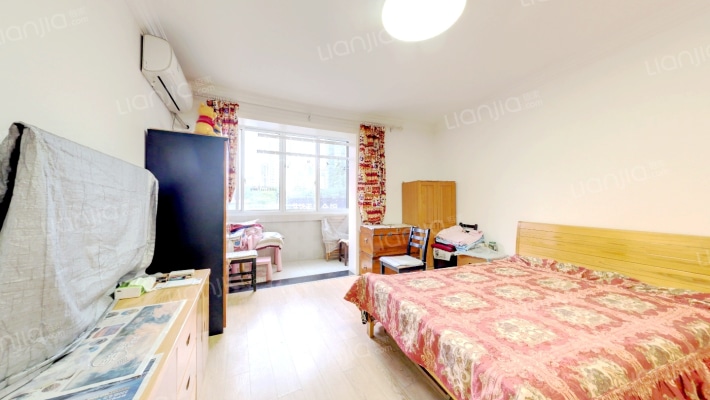 四达路166弄二手房实景图