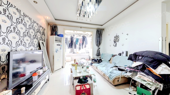 自由自宅二手房实景图