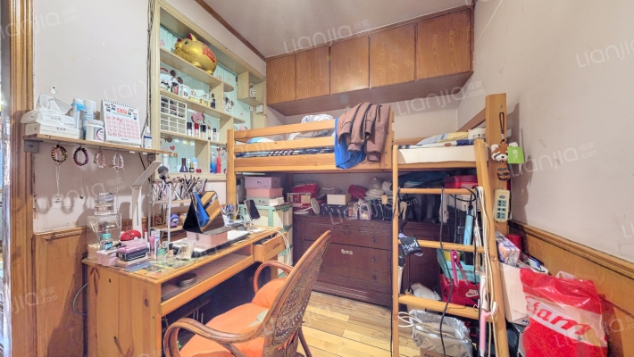 惠德新邨二手房实景图