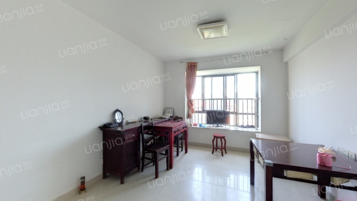 华亭苑二手房实景图