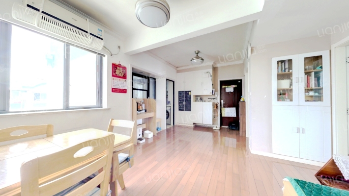 金桥新村四街坊二手房实景图