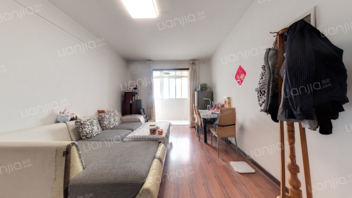 金花公寓二手房实景图