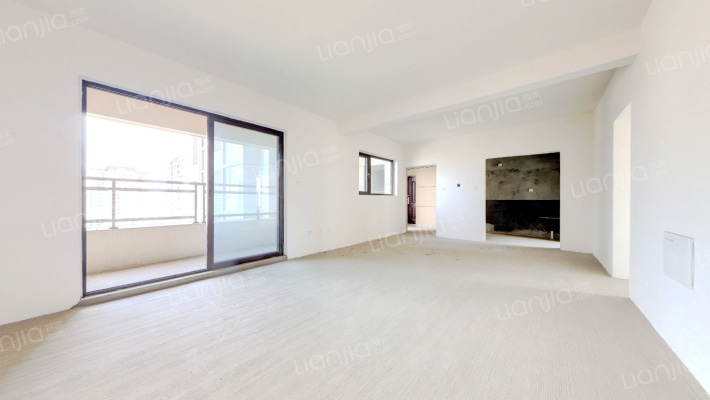 建工梧桐屿二手房实景图