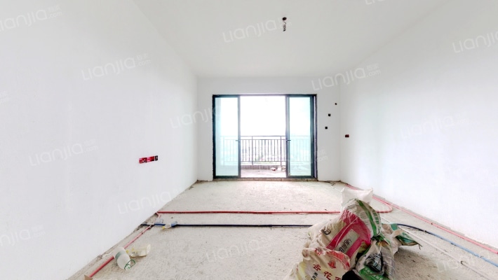 聚龙华府二手房实景图