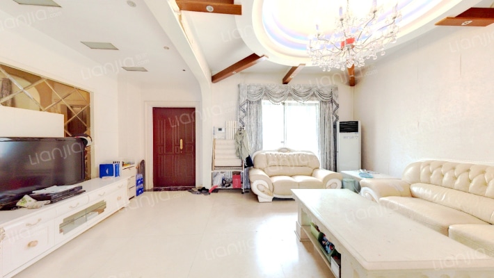 珠江萨尔斯郡二手房实景图