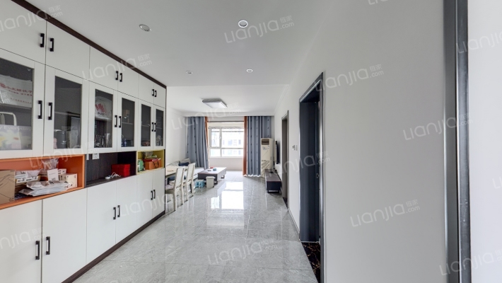 安居和颂名邸二手房实景图