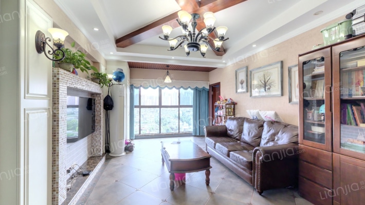 东方华大广场二手房实景图