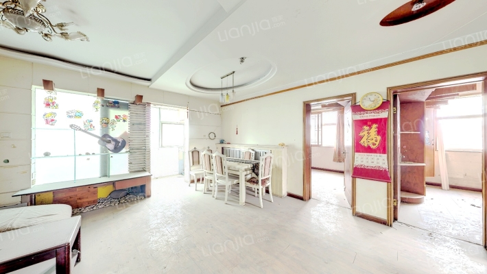 阳光假日二手房实景图