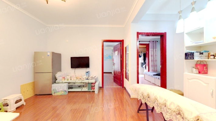 东泰城市之光北区二手房实景图