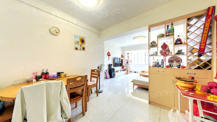 颂雅苑二手房实景图