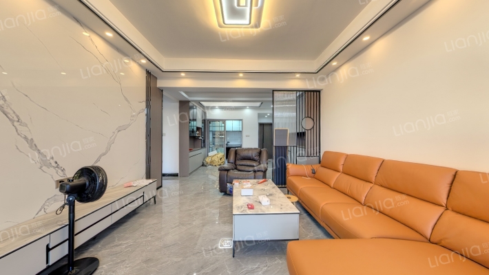 上雅君庭二手房实景图