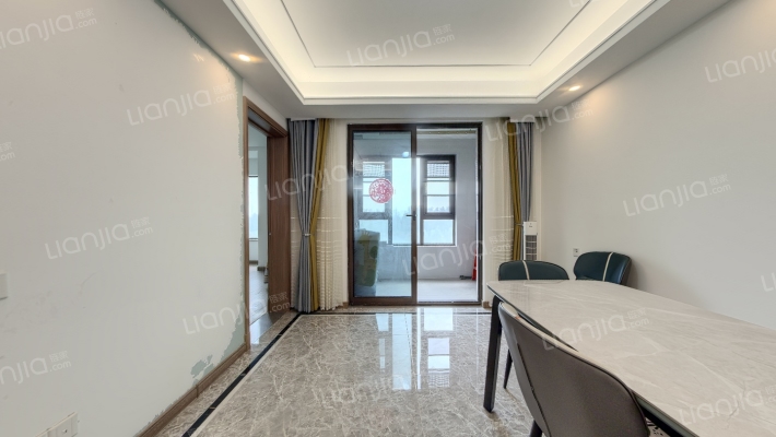 金地名悦二手房实景图