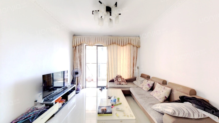 卓越蔚蓝城邦二手房实景图